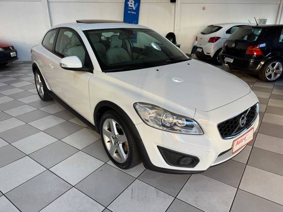 VOLVO C30 2.0 GASOLINA 2P AUTOMÁTICO